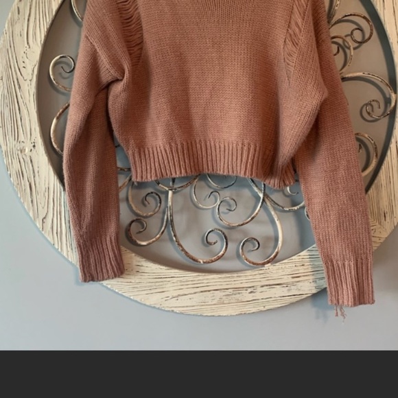 Women Distressed Sweater - Picture 2 of 6